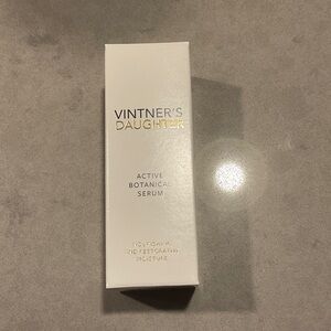 Active Botanical Serum - White